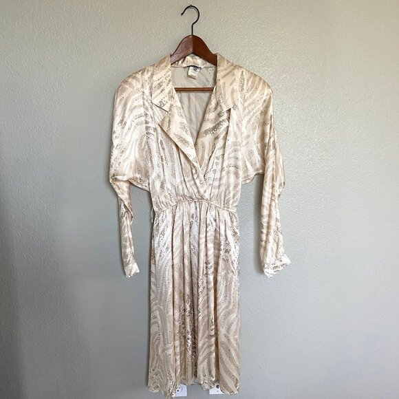 Vintage 80s Shiny Midi Length Boho Wrap Dress by Leslie Fay Size 12 - Picture 9 of 10